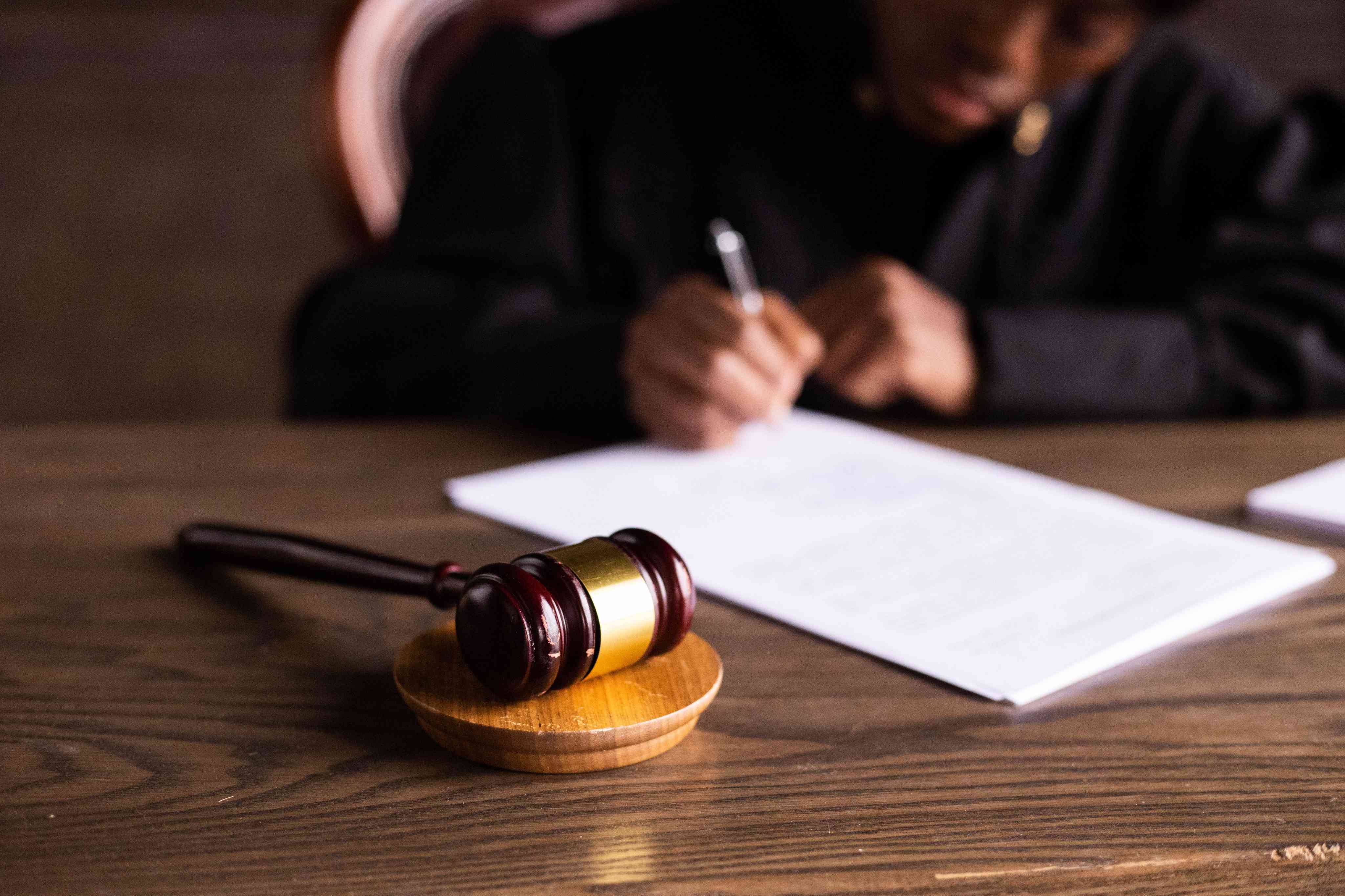 5 Hal yang Harus Diperiksa Sebelum Menandatangani Kontrak Bisnis